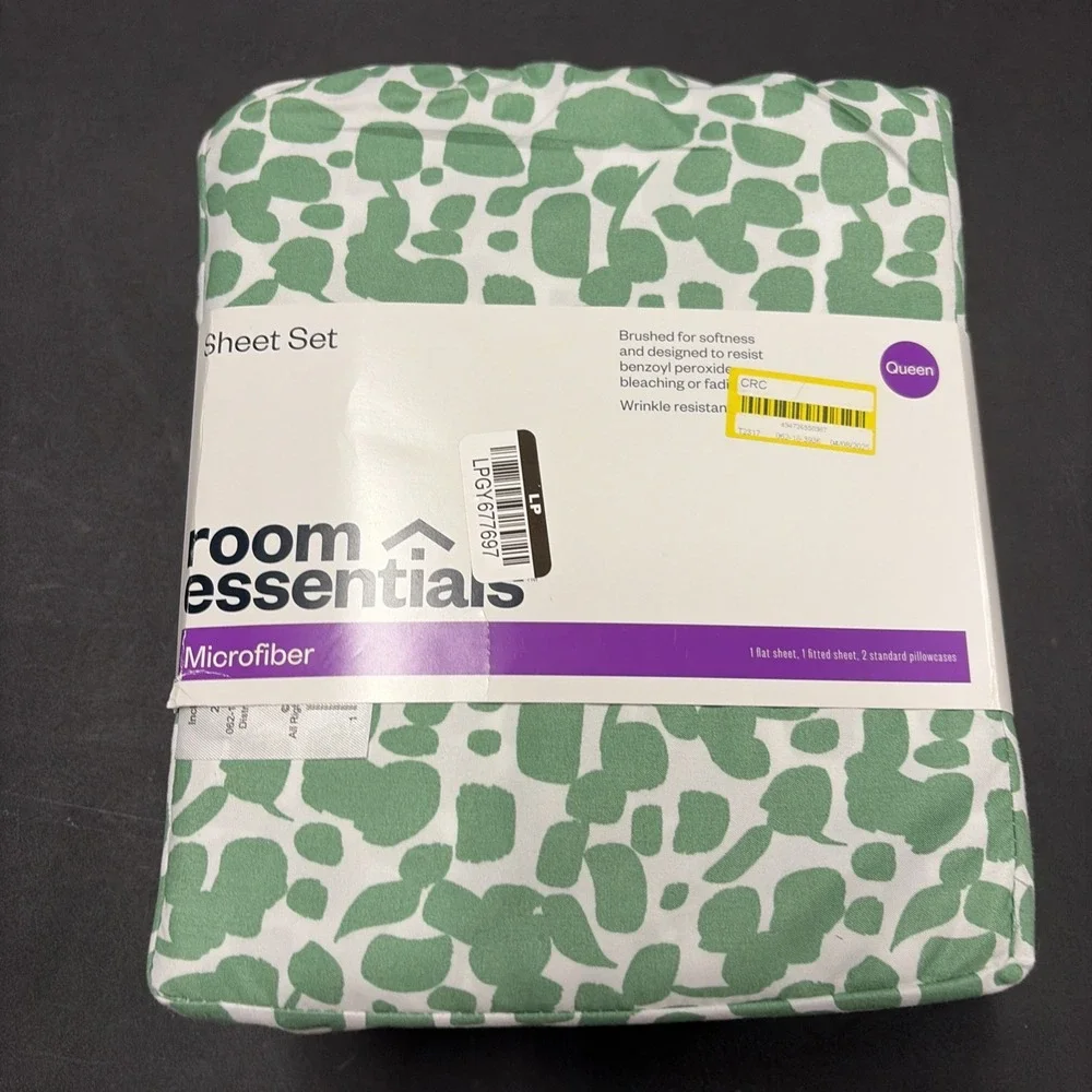 Green Spotted Room Essentials Wrinkle Resistant 4 Pc Microfiber Sheet Set Queen
